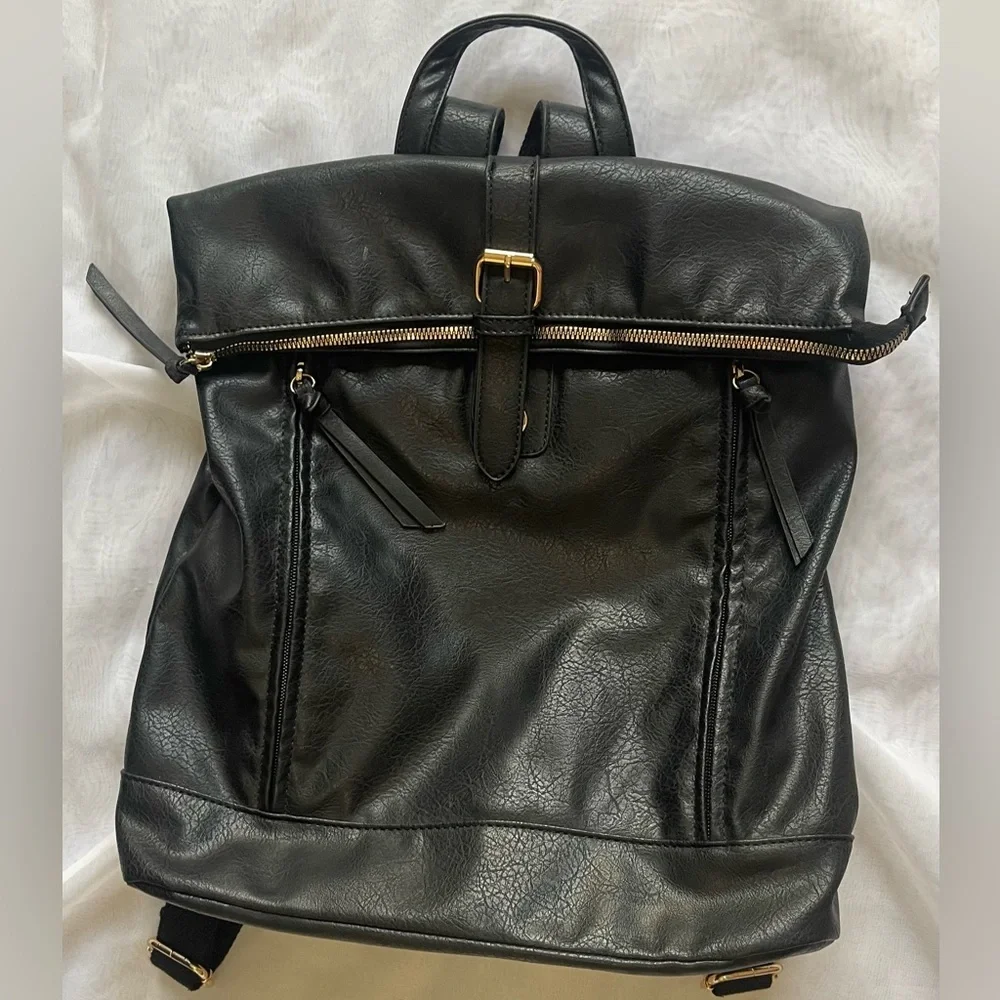 Black‎ Backpack with Fold-Over Flap and Top Handle